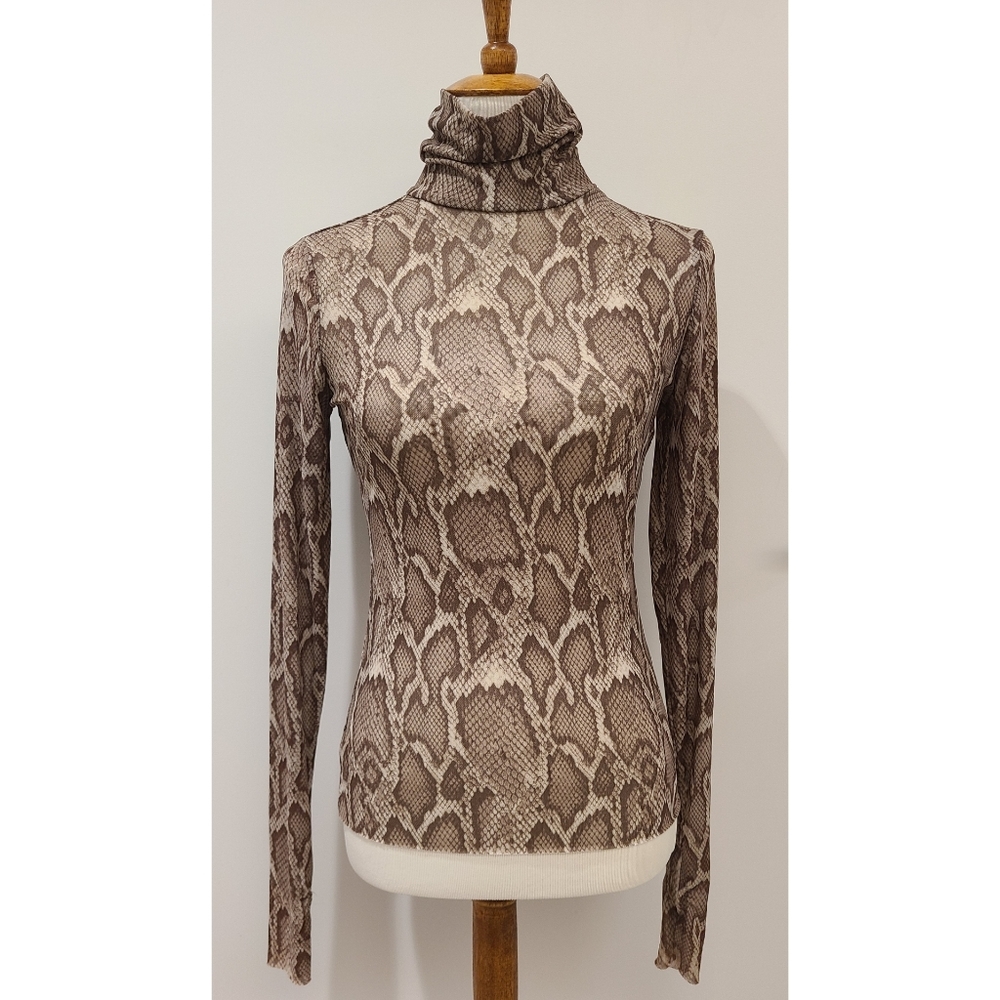 Zadie mesh top